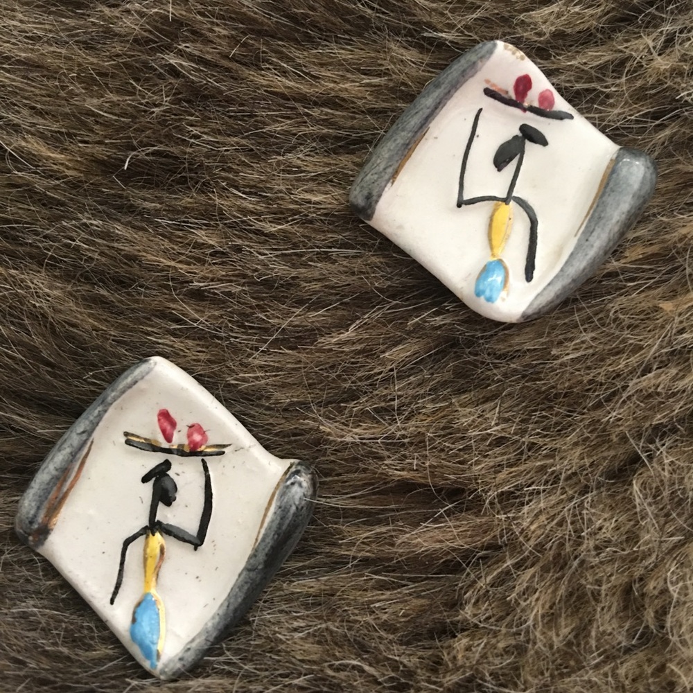 Vintage 50s Italy hand painted porcelain earrings
